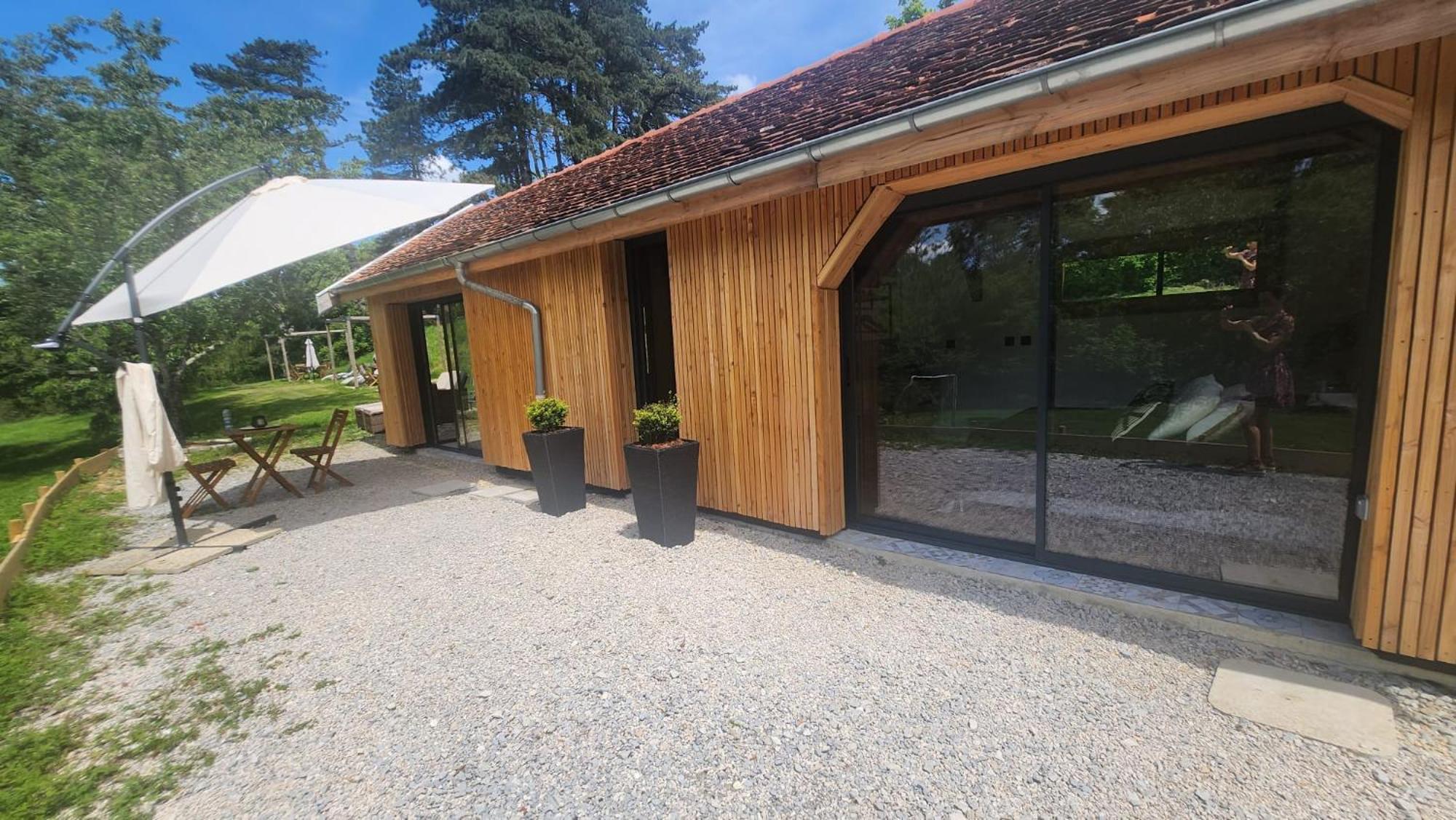 Lodge Du Chateau De Feschaux Villeneuve-sous-Pymont Exterior photo